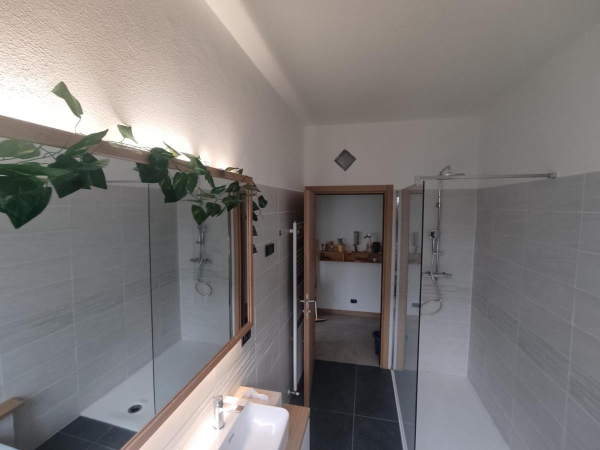 Tirano Express Luxury Apartments Екстер'єр фото