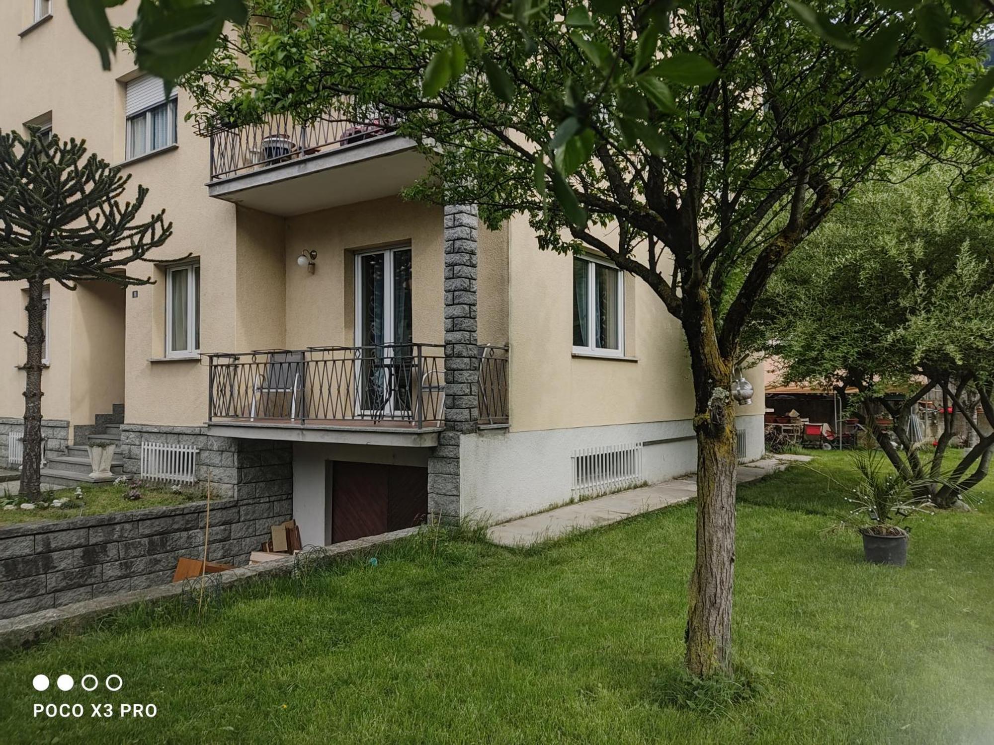 Tirano Express Luxury Apartments Екстер'єр фото