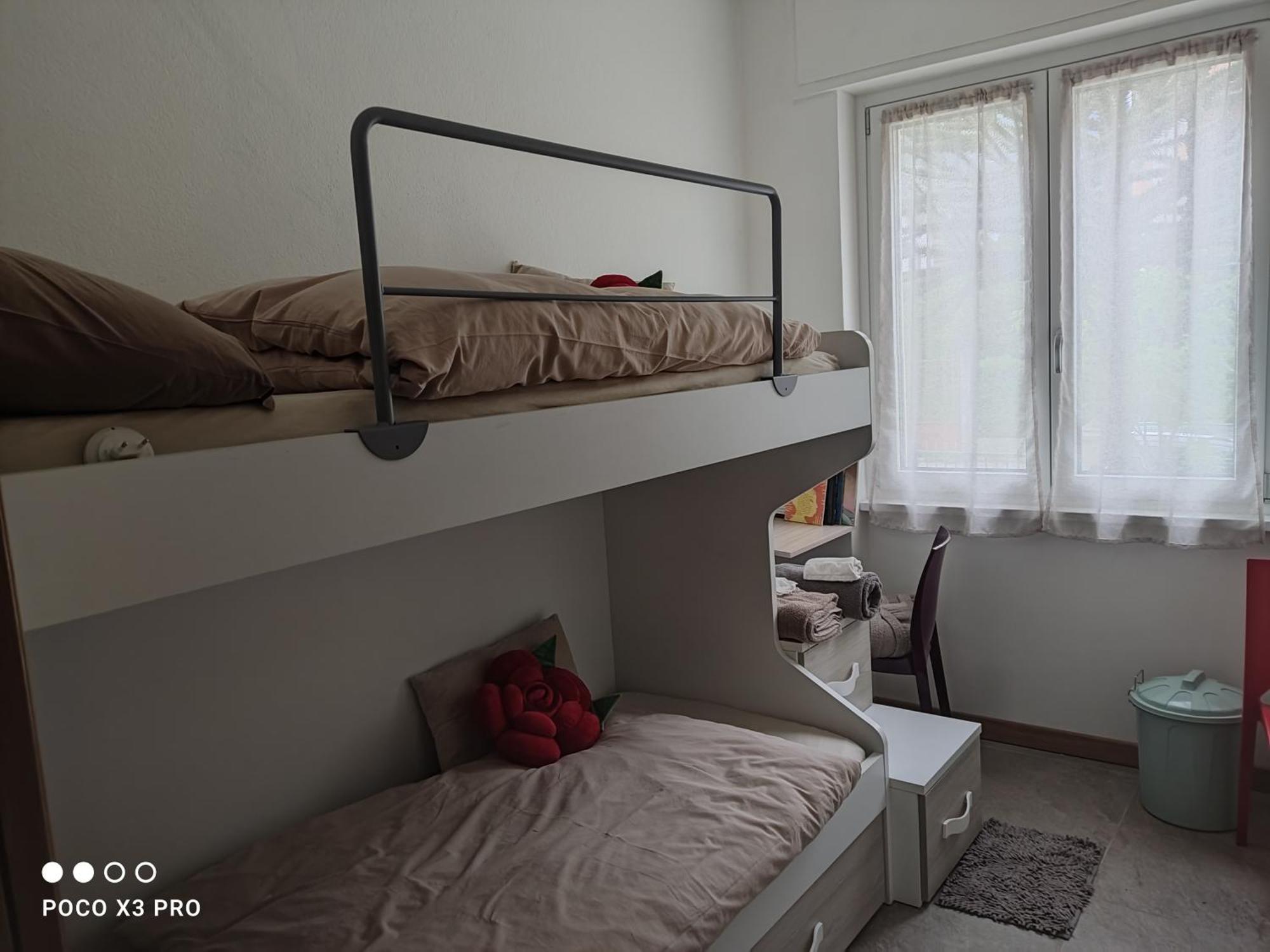 Tirano Express Luxury Apartments Екстер'єр фото