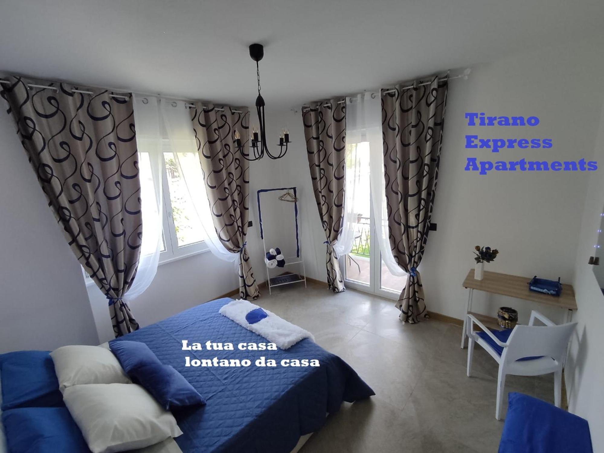 Tirano Express Luxury Apartments Екстер'єр фото